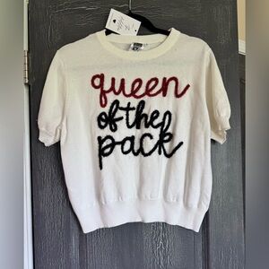 Queen of sparkles short sleeve sweater!